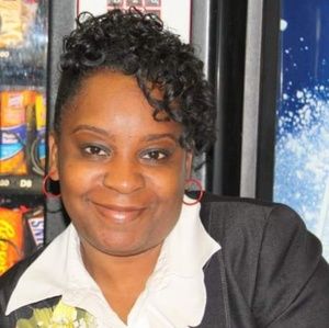 Meet your Posher, Karla